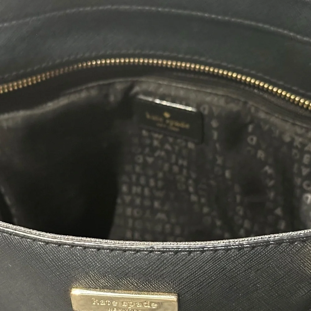 Kate Spade New York Laurel Way Dally Tote Bag in black saffiano leather